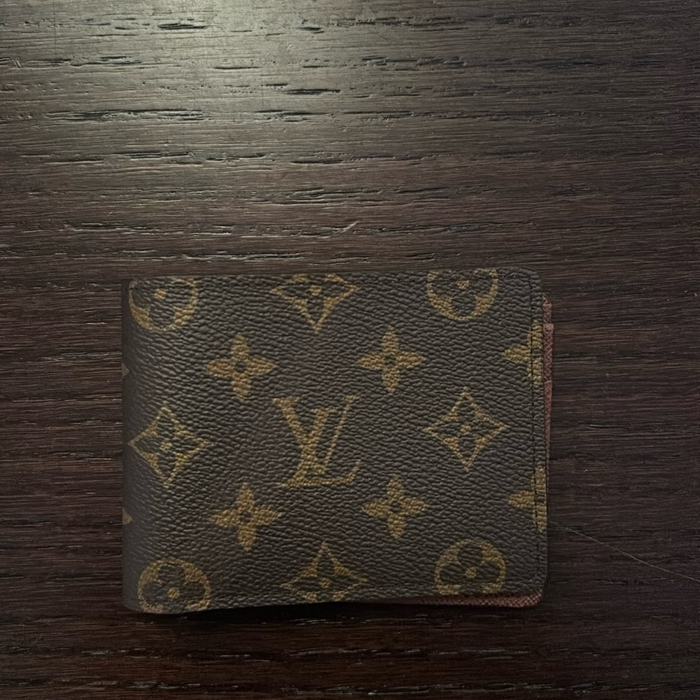 Louis Vuitton multiple wallet.
